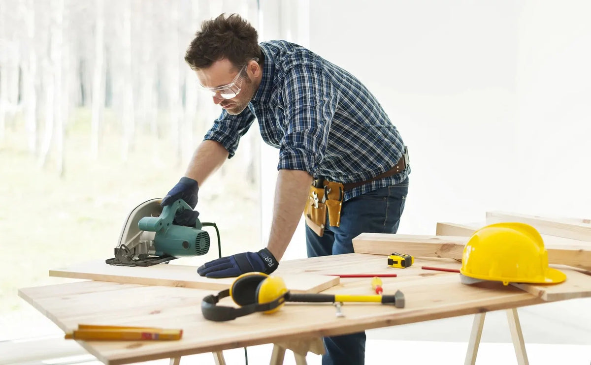 High-Dexterity Touchscreen Work Gloves - image 5
