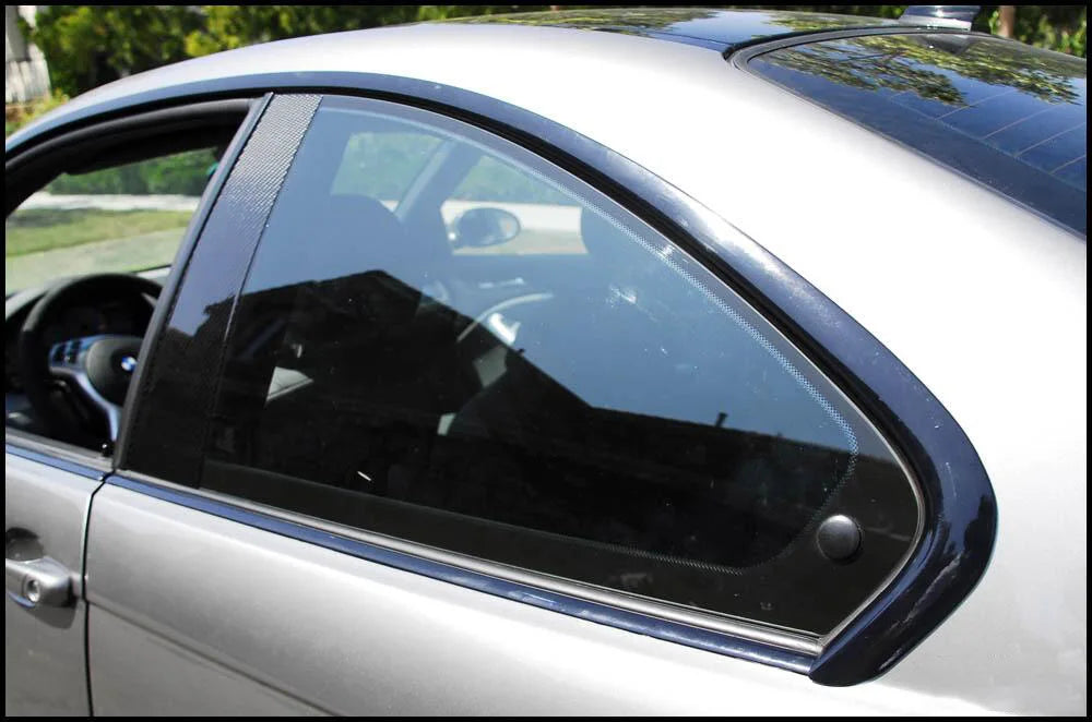 Glossy Black Self-Adhesive Vinyl Wrap Film for Cars & DIY Projects - image 4