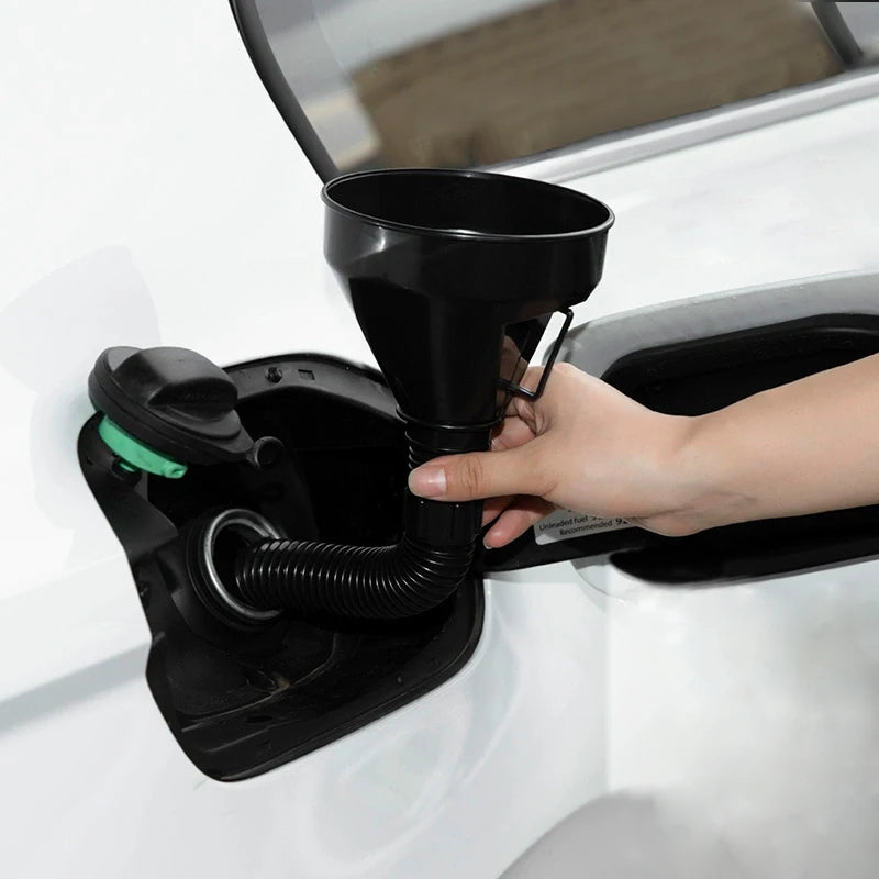 Telescopic Oil Transfer Funnel for Easy Refueling - image 2