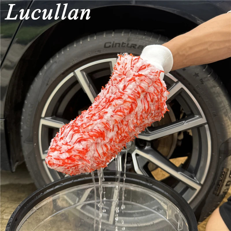 Super Thick Premium Microfiber Car Wash Mitt Pad for Professional Car Detailing