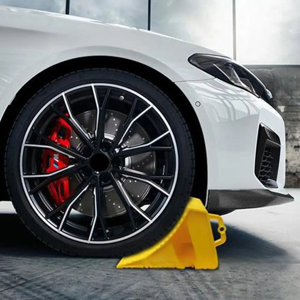 Portable Anti-Slip Wheel Chock, 1/2 Pack – RV & Trailer