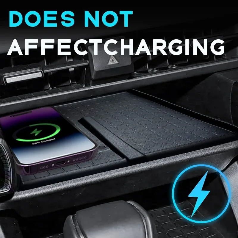 Wireless Charging Silicone Anti-Slip Pad for Toyota RAV4 2026 - view 4