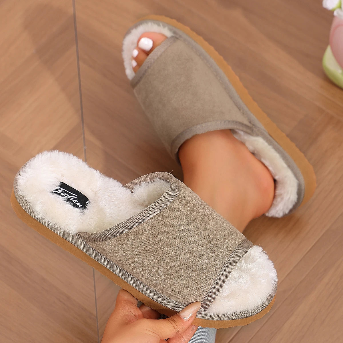 Women Open‑Toe One‑Strap Fuzzy Slide Slippers Plush Lining Soft Non‑Slip Sole Warm Winter Indoor Outdoor Casual Home Footwear
