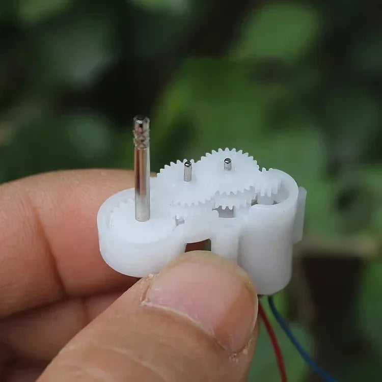 Mini Coreless DC Gear Motor 1.5V-5V 390RPM for DIY Projects - image 4