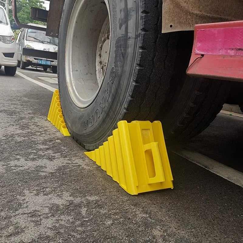 Anti-Slip Car Truck Wheel Chocks Multi-purpose Vehicles Wheel Ramp Pads Wear-Resistant Tire Stopper For Cars RVs