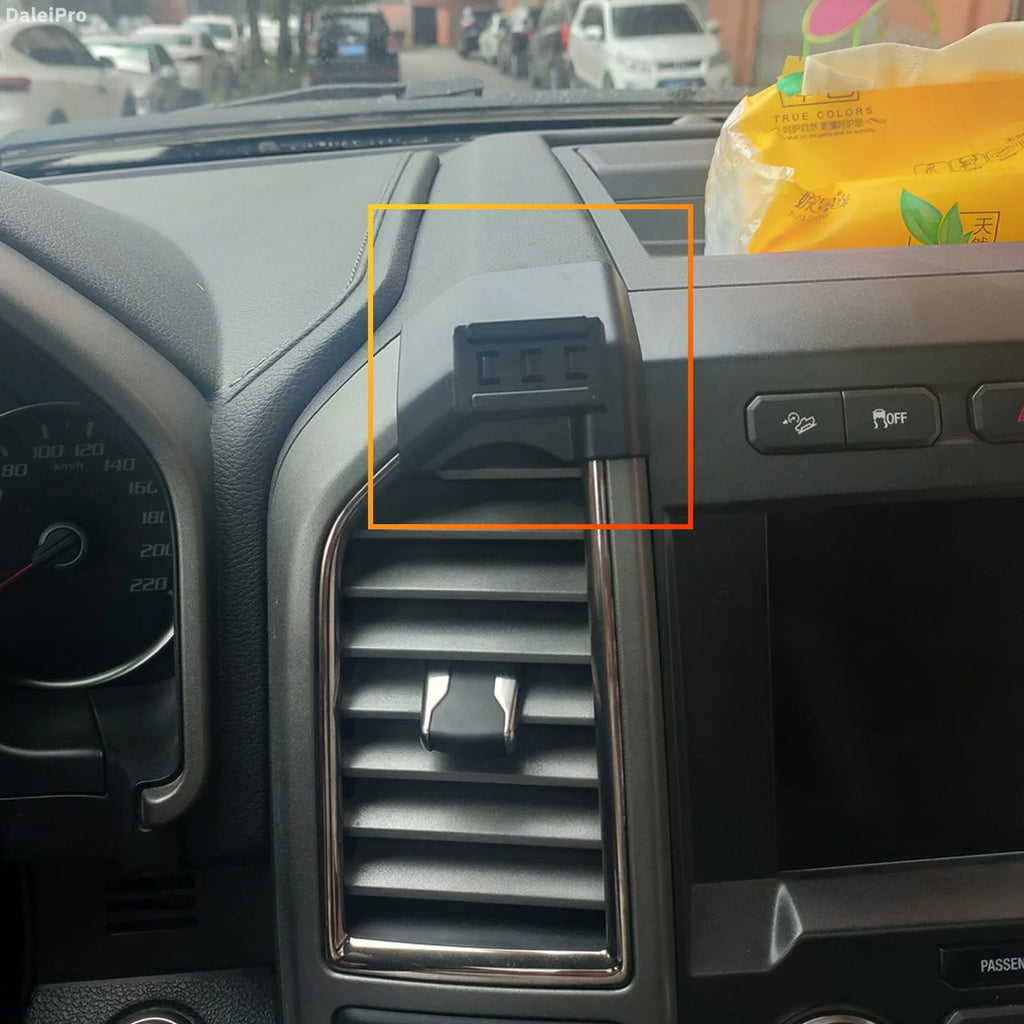 15W Wireless Car Phone Charger Mount for Ford F-150 Raptor 2019-2020 - image 2