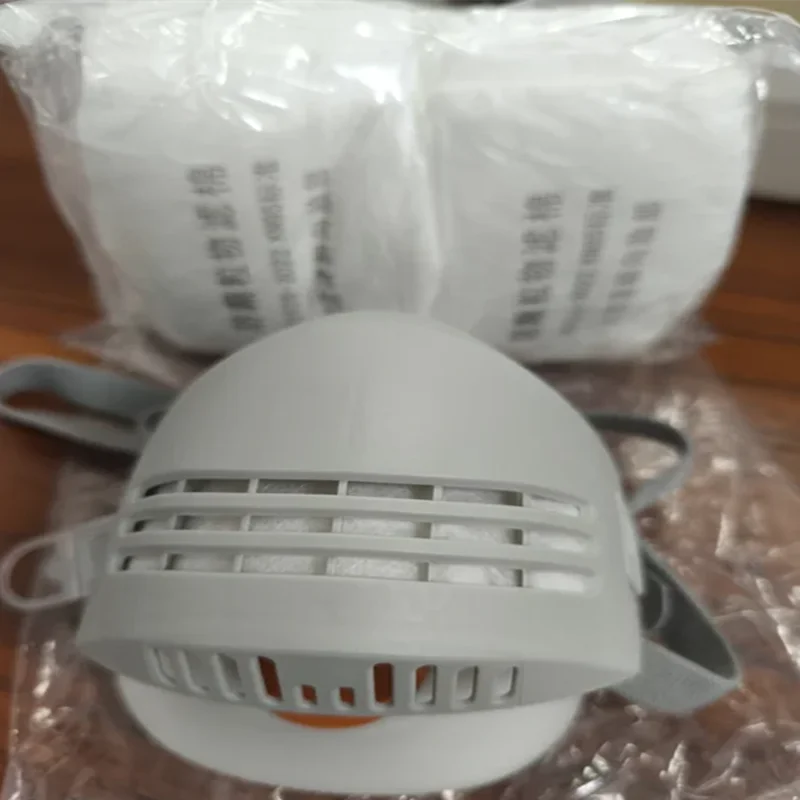 Half Face Dust Mask Respirator with 20 Pcs Filter Cotton, Industrial Use