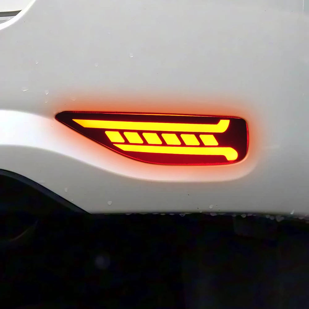 Dynamic LED Rear Bumper Reflectors for Toyota Fortuner 2015-2020 - image 5
