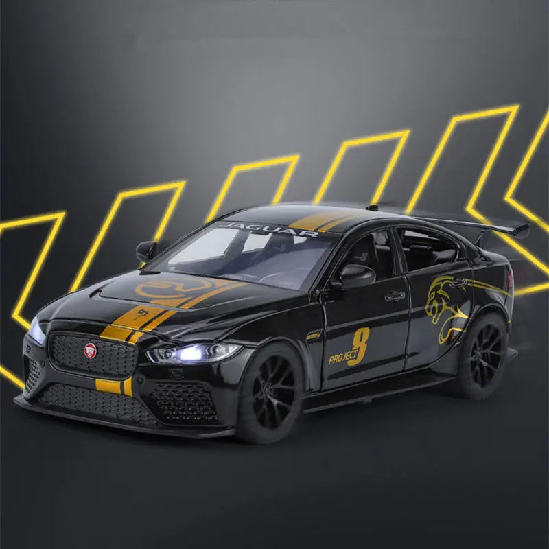 1/24 Jaguar XE SV Project8 Alloy Sports Car Model Diecast Metal Racing Car Model Simulation Sound Light Collection Kids Toy Gift