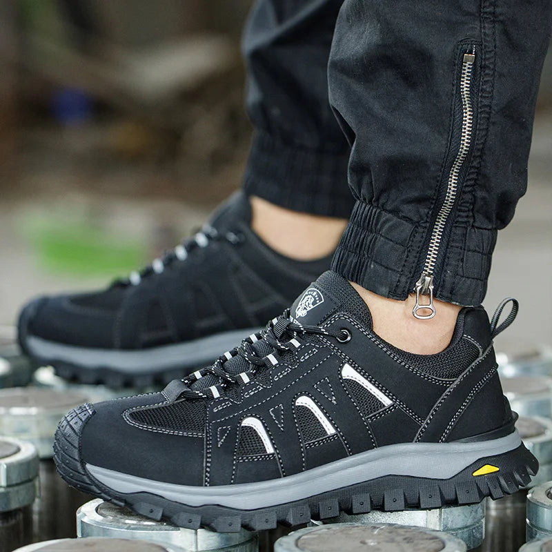 Men's Lightweight Steel Toe Slip-Resistant Work Boots - image 2